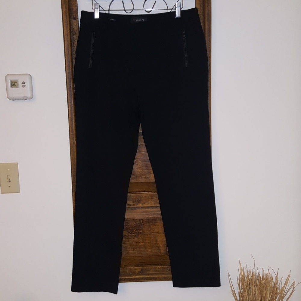 A wardrobe staple. Classic black pants